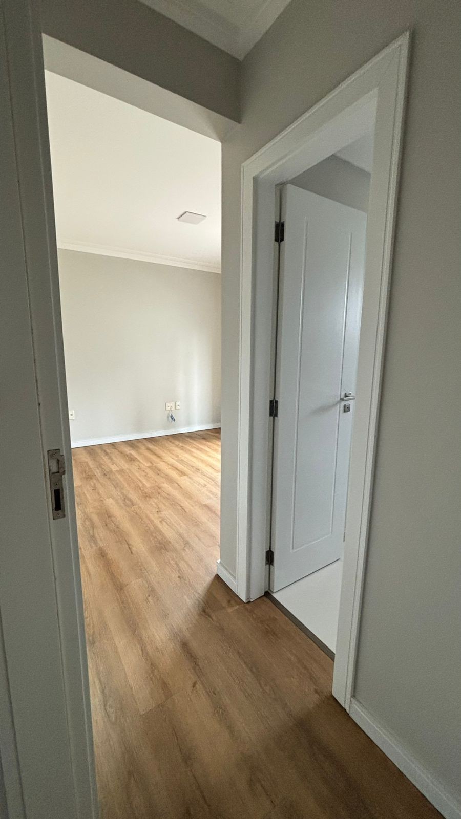 Apartamento Pronto para morar em Balneário Camboriú/SC com 160m² de área privativa sendo 3 suítes 3 vagas de garagem