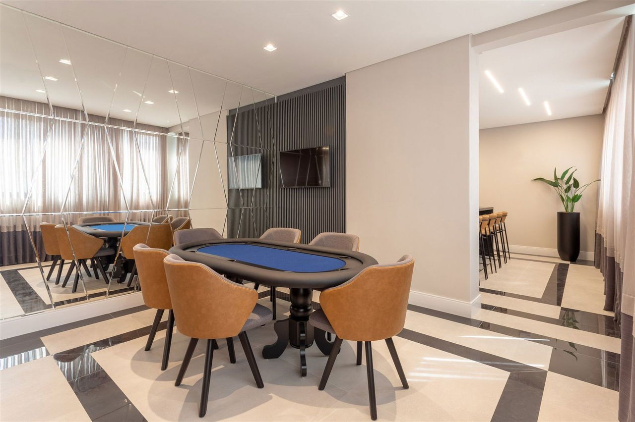 Apartamento Novo e Pronto para Morar em Itapema/SC no bairro Andorinha, a 480m do mar, com 137m², 3 Suítes e 3 Vagas de garagem, com Lazer Completo.