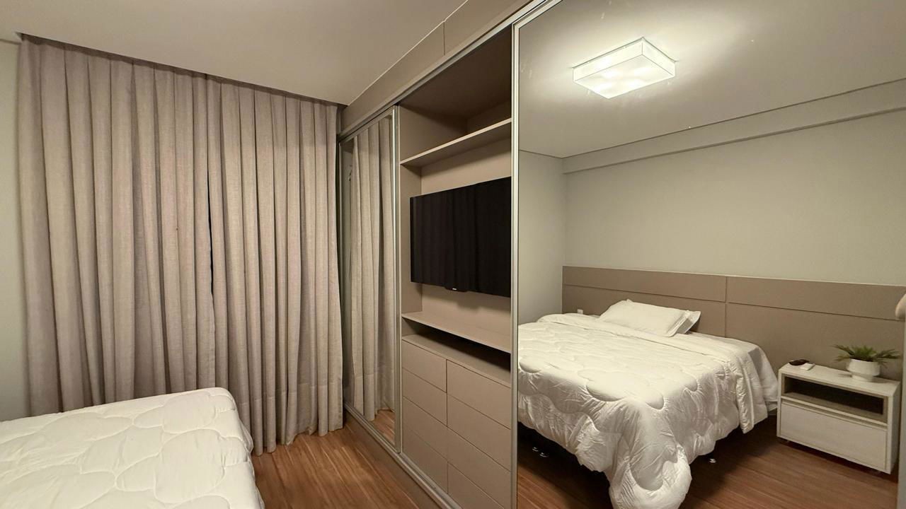 Apartamento Pronto Para morar em Balneário Camboriú/SC com 300m² área privativa sendo 4 suítes, 5 vagas de garagem, lazer completo