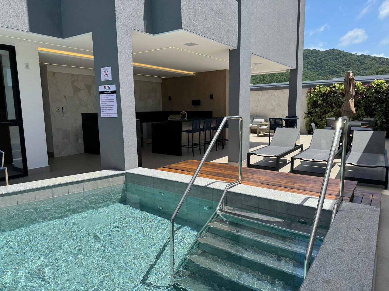 Apartamento pronto para morar em camboriú/sc com 70m² área p