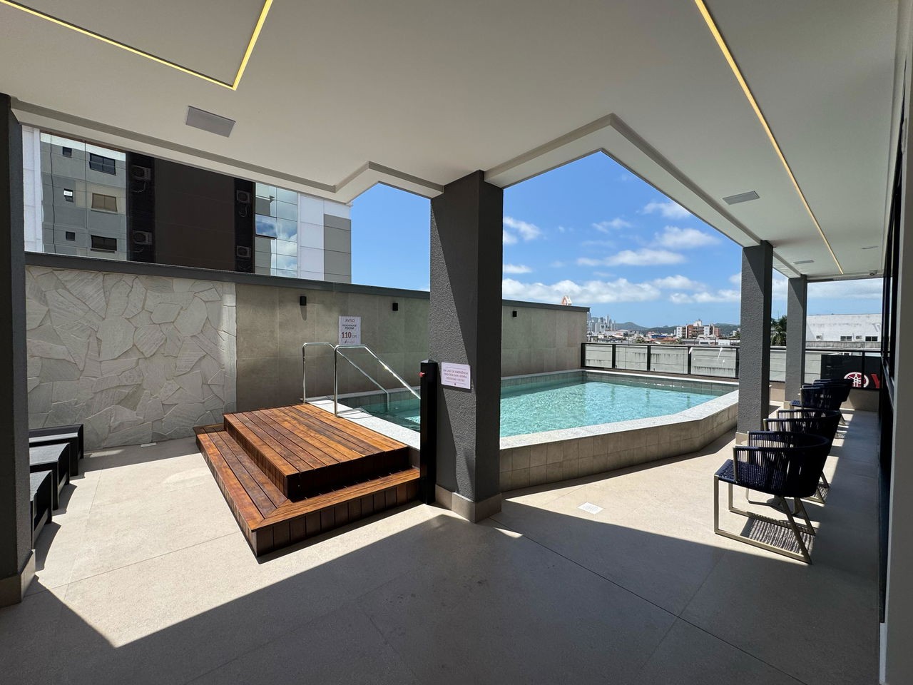 Apartamento pronto para morar em camboriú/sc com 70m² área p