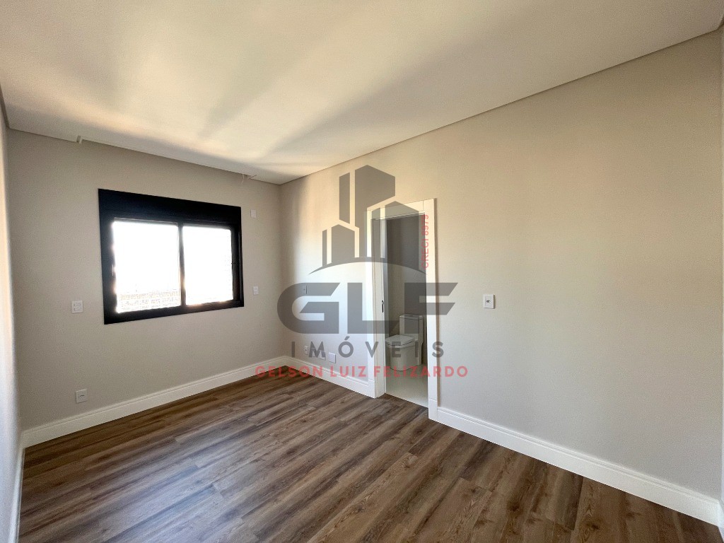 Apartamento de luxo pronto à venda em Itapema-SC, Castelo Branco: 4 quartos, 4 suítes, 5 banheiros, 3 vagas de garagem, 183,15 m².