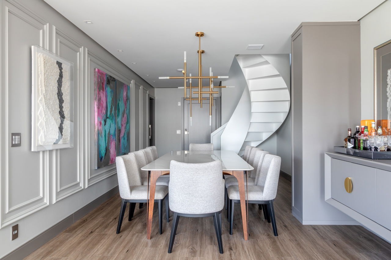 Cobertura de luxo Pronta no coração de Balneário Camboriú-SC, Centro: 3 quartos, 3 suítes, 5 banheiros, 3 vagas, 402,14m².