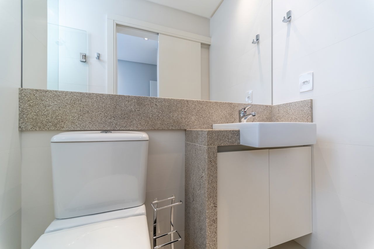 Apartamento de luxo pronto no Centro de Balneário Camboriú-SC: 4 quartos, 4 suítes, 5 banheiros, 4 vagas de garagem, 237m²