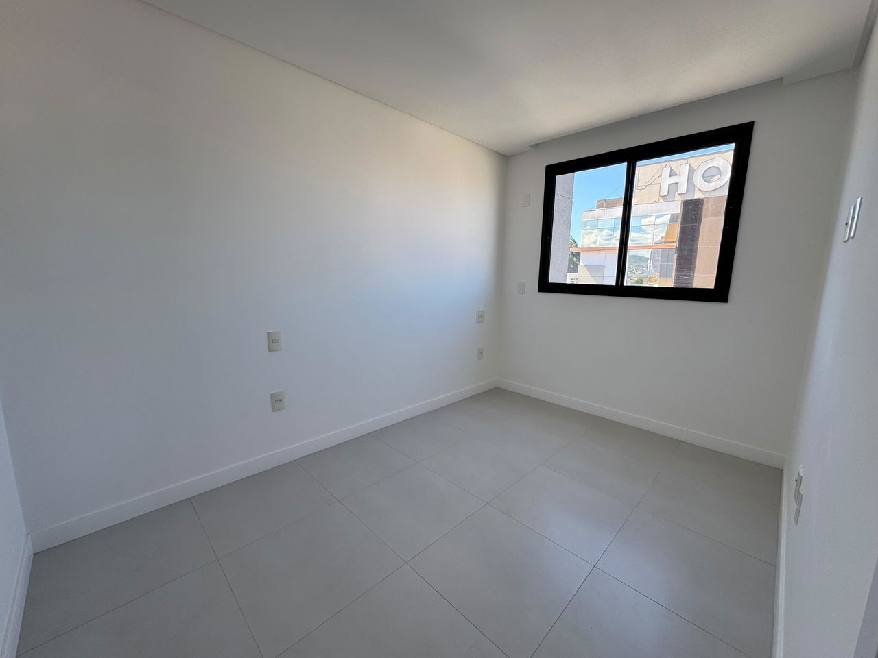 Apartamento pronto para morar em camboriú/sc com 70m² área p
