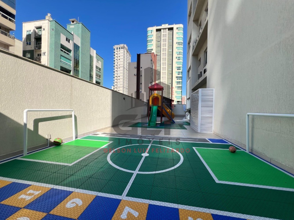 Apartamento pronto para morar em Itapema/SC com 357m² área privativa sendo 4 suítes, 3 vagas de garagem, área de lazer completa