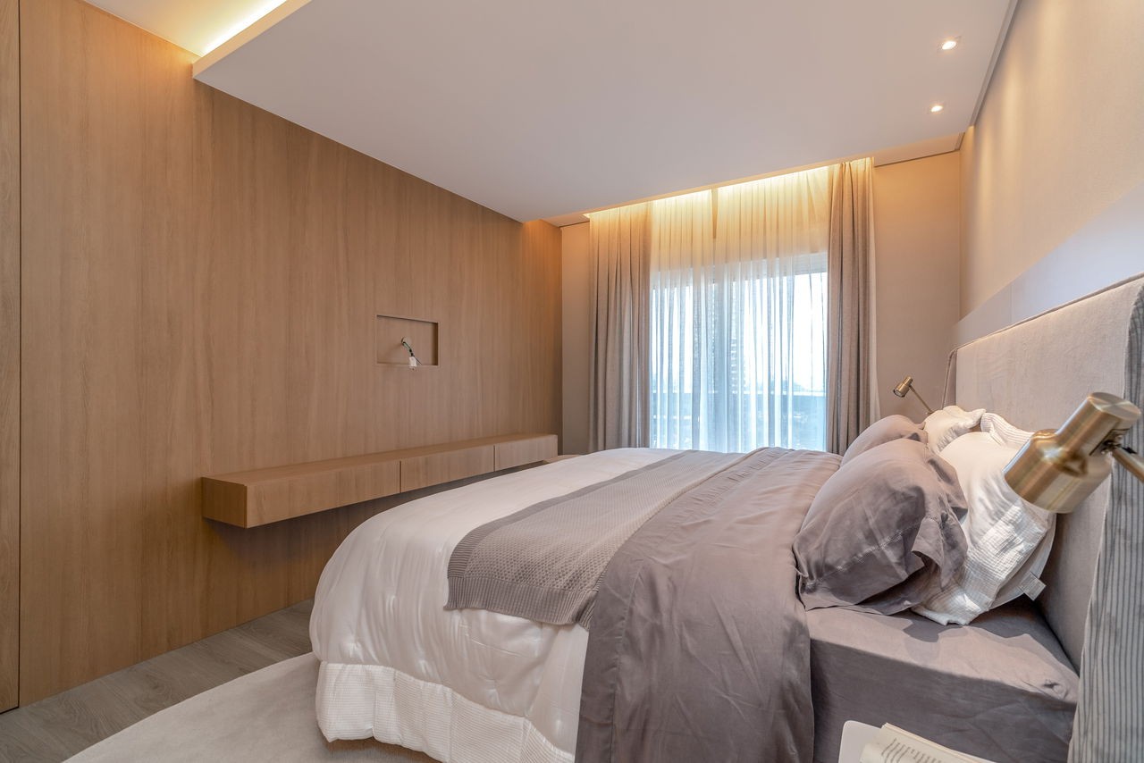Luxuoso apartamento pronto à venda no Centro de Balneário Camboriú-SC: 4 quartos, 4 suítes, 4 banheiros, 4 vagas de garagem, 233m².