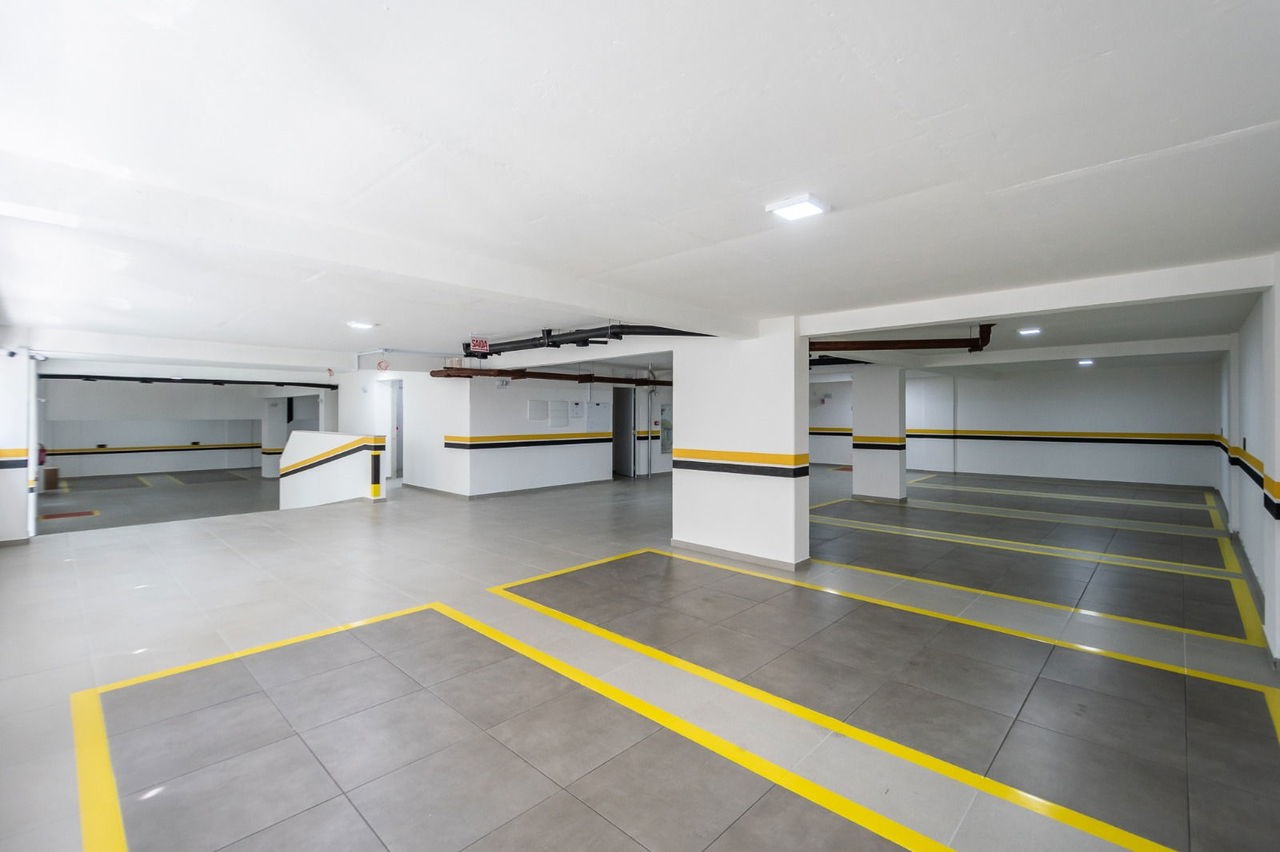 Apartamento de luxo pronto na cidade de Balneário Camboriú/SC, no bairro Centro, com 4 Suítes e 3 Vagas de Garagem. Localização Privilegiada.
