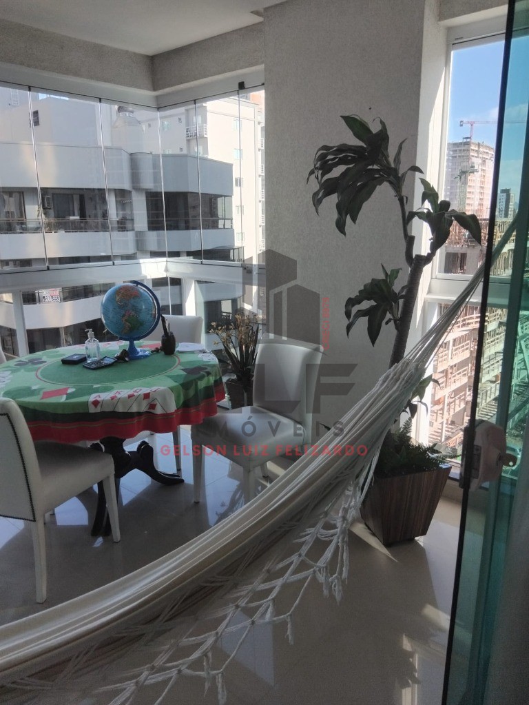 Apartamento Pronto para morar em Itapema/SC com 160m² área privativa sendo 3 suítes, 3 vagas de garagem