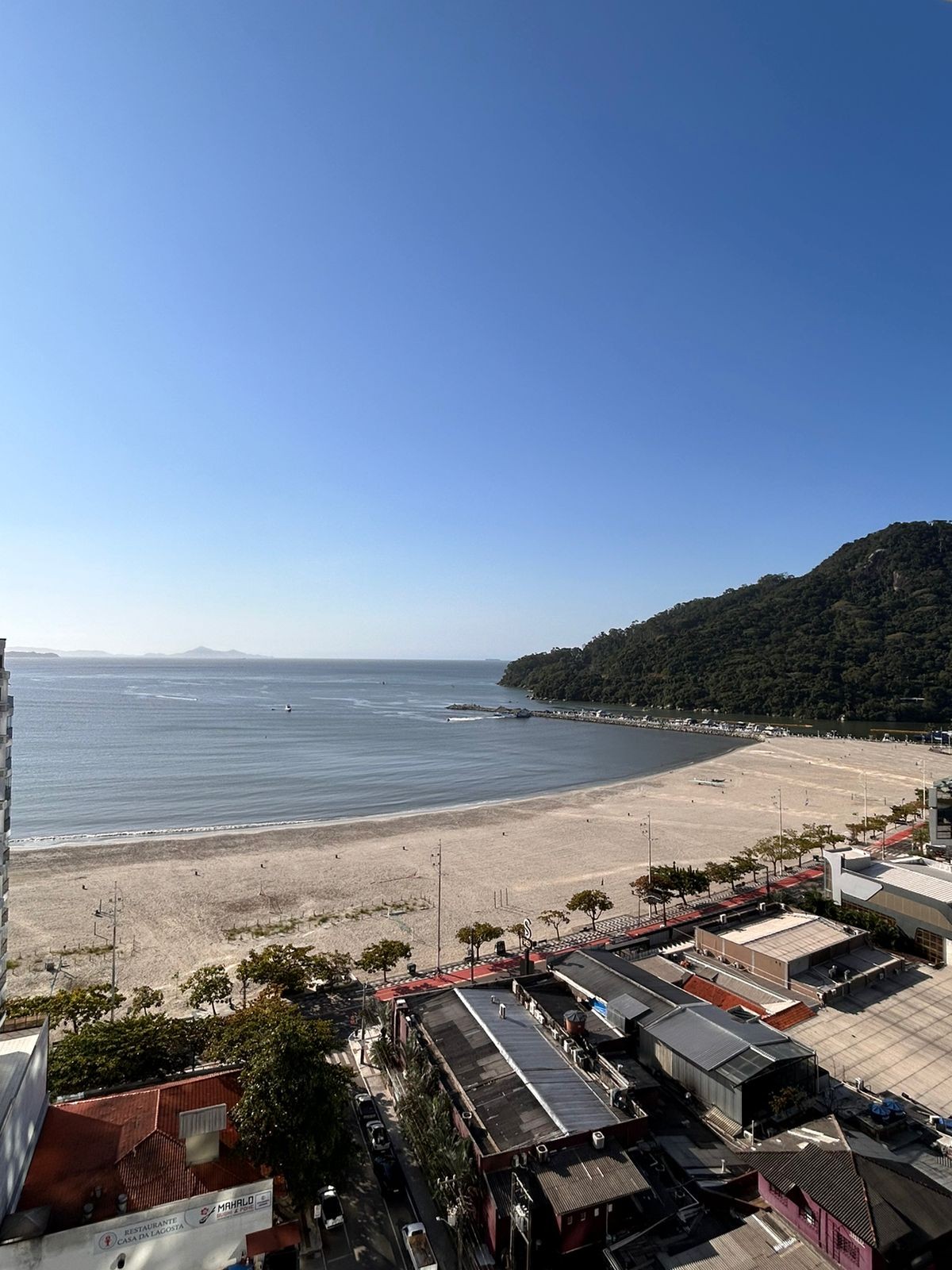 Imperdível apartamento Pronto à venda em Balneário Camboriú-SC, Barra Sul: 3 quartos, 1 suíte, 2 banheiros, 1 vaga de garagem, 140m².