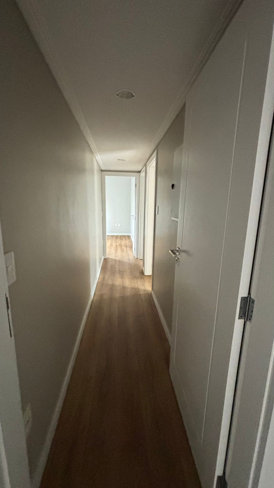 Apartamento Pronto para morar em Balneário Camboriú/SC com 160m² de área privativa sendo 3 suítes 3 vagas de garagem