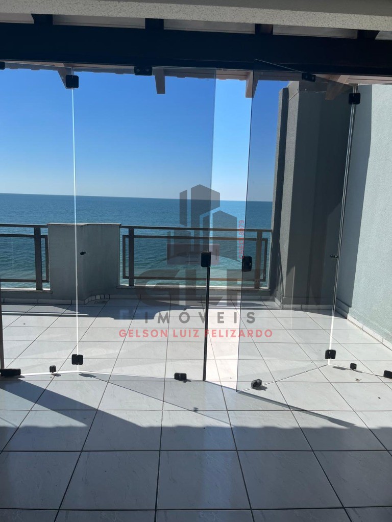 Apartamento Pronto em Itapema/SC bairro Meia Praia, com 250,27m² área privativa sendo 4 dormitórios e 2 suítes, 2 vagas de garagem, bem localizado