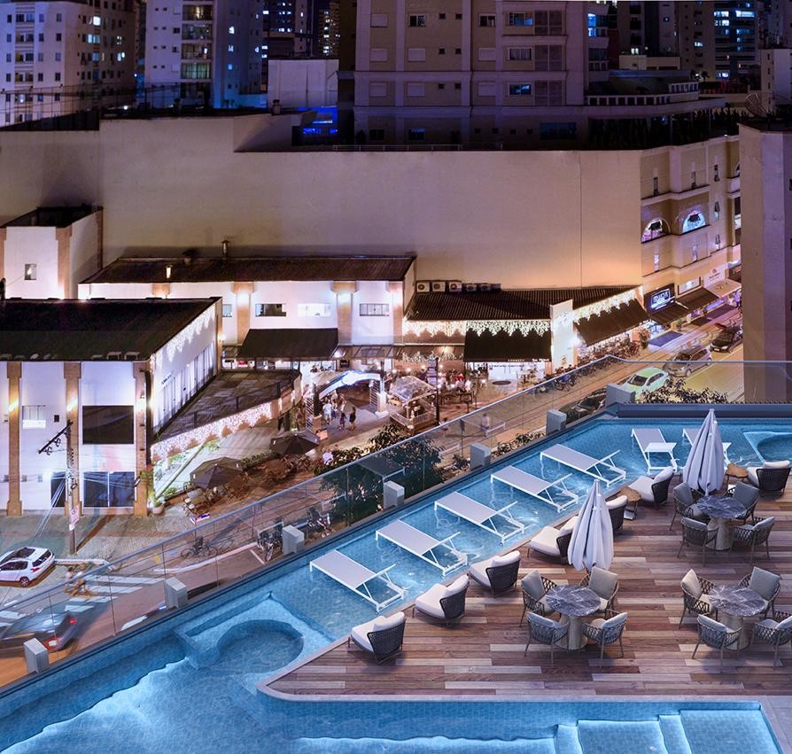 Apartamento em Construção em Balneário Camboriú/SC com 177,10m² área privativa sendo 4 suítes, 3 vagas de garagem