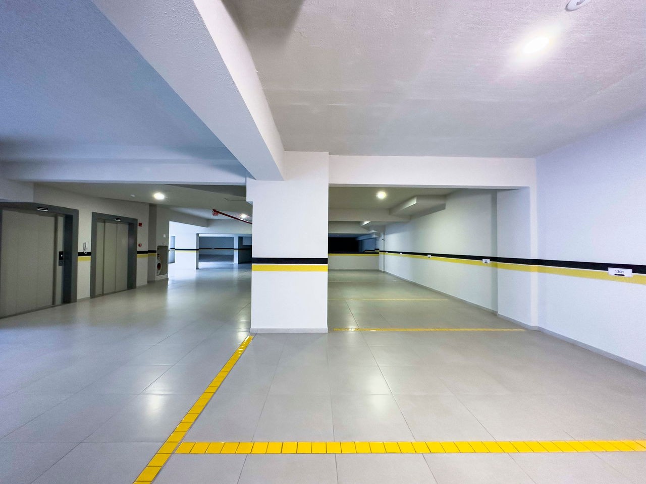 Apartamento de Luxo pronto no Centro de Balneário Camboriú-SC: 03 Quartos, 3 Suítes, 4 Banheiros, 3 Vagas, 135,60m².
