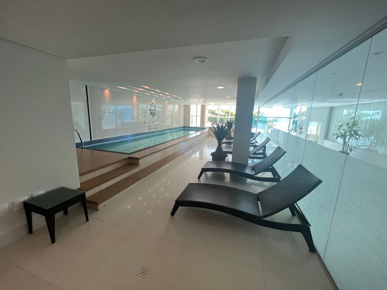 Apartamento Novo e Pronto para morar na cidade de Itapema/SC no bairro Morretes, com 2 Suítes e 1 Vaga de garagem, com Lazer Completo. Bem localizado.