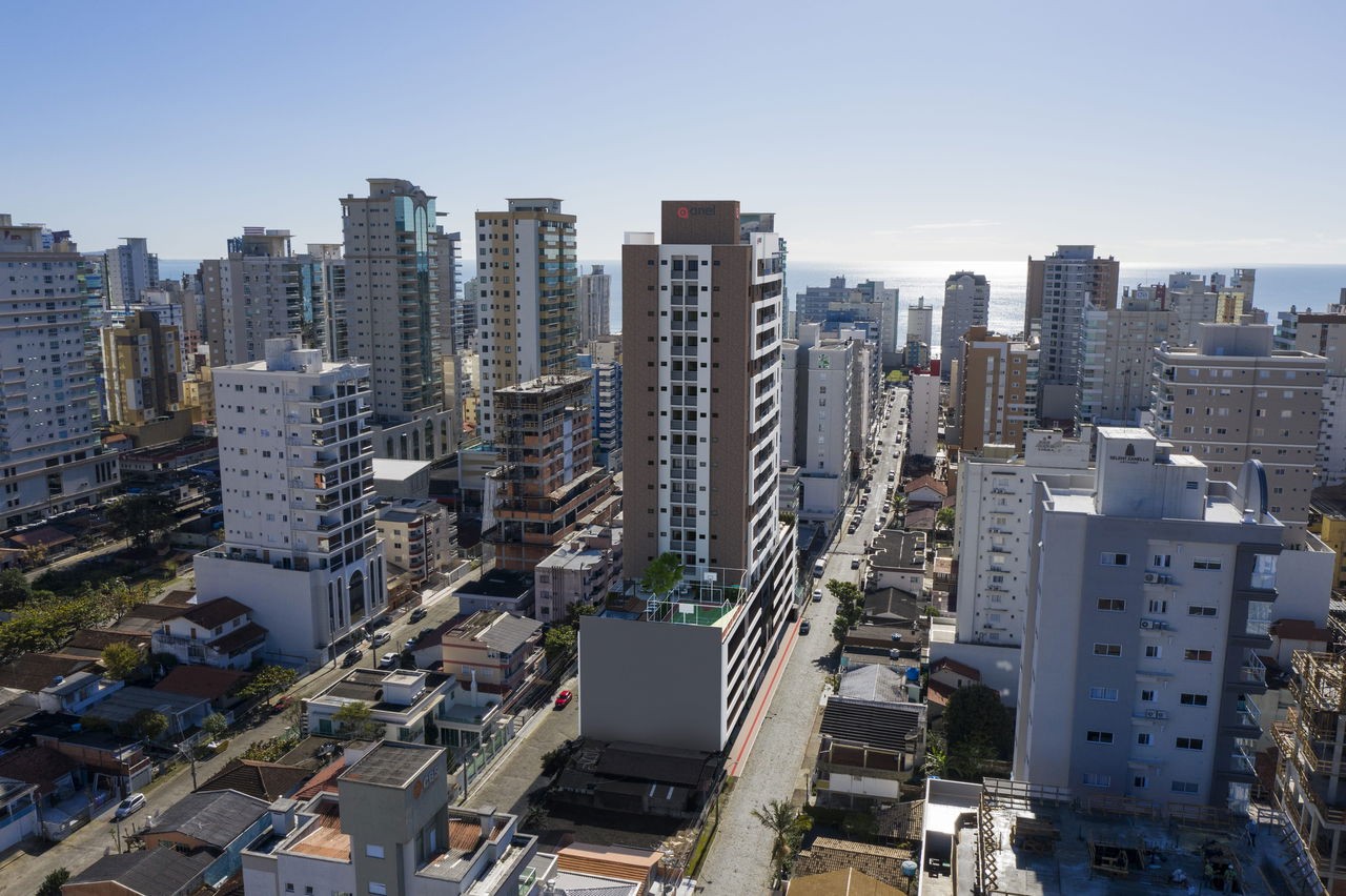 Apartamento Novo e Pronto Para Morar em Itapema/SC na Meia Praia, com 117m², 3 Suítes e 3 Vagas de Garagem, com Lazer Completo. Localização Privilegi