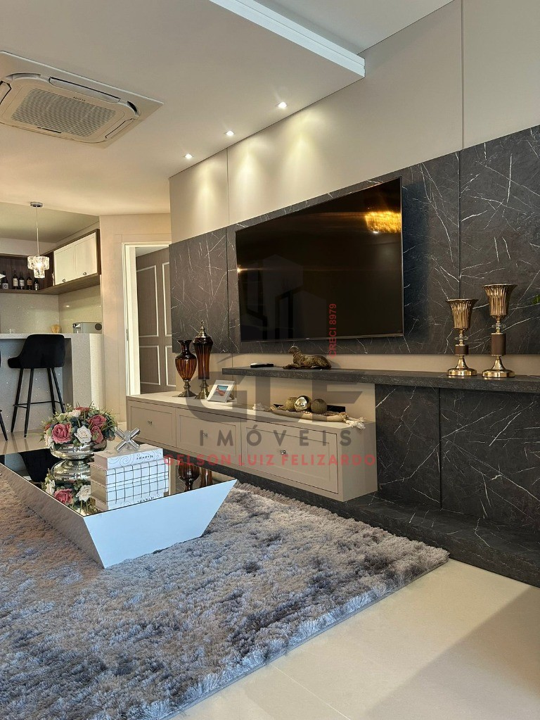 Apartamento de Luxo em Itapema/SC bairro Meia Praia, 4 suítes sendo 01 suíte máster com hidromassagem vista mar e 3 Vagas de garagem, Lazer Completo