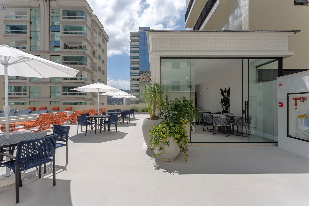 Apartamento pronto na cidade de itapema/sc no bairro andorin