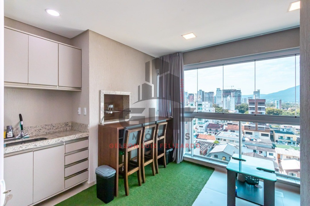 Apartamento Novo e Pronto para morar na cidade de Itapema/SC no bairro Meia Praia, com 2 Dormitórios sendo 1 Suíte e 1 Vaga de garagem. Bem localizado