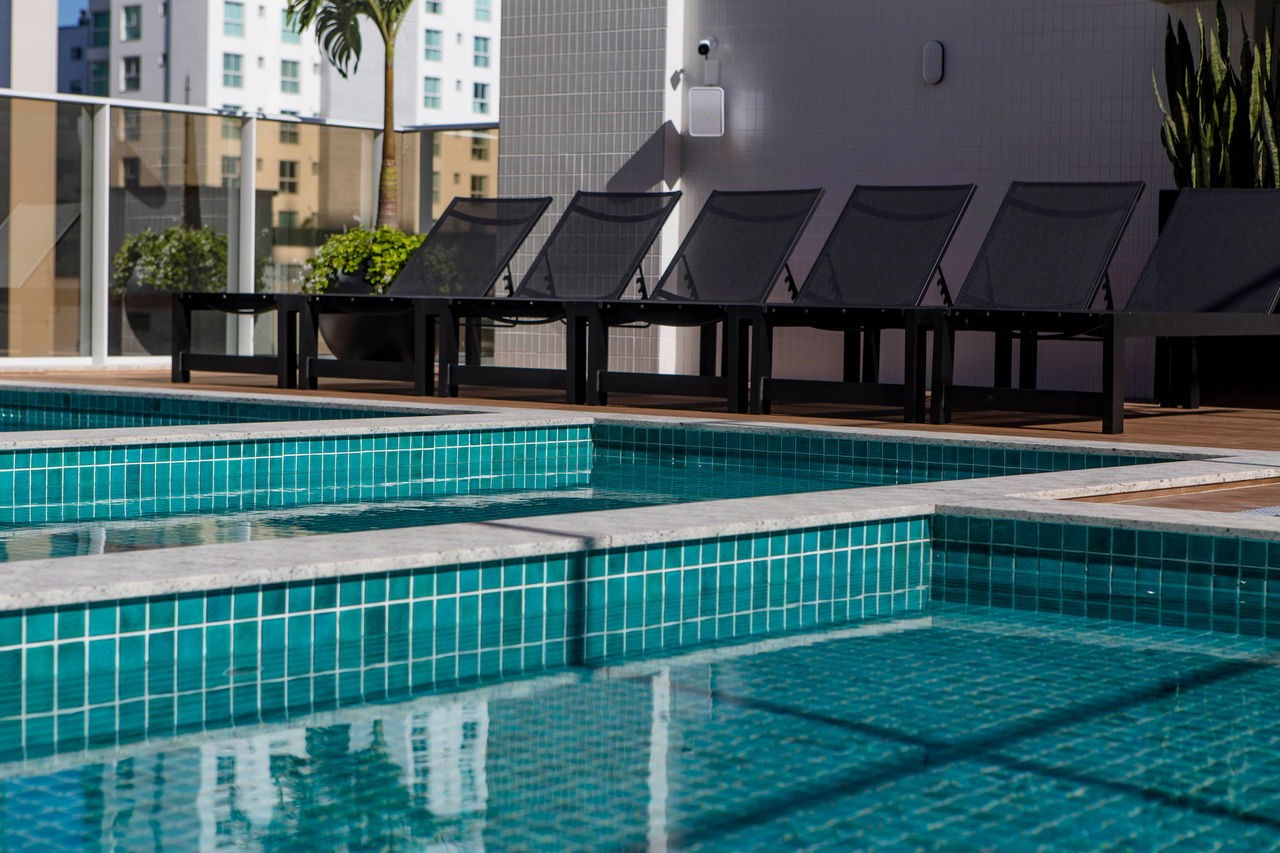 Apartamento de Luxo pronto no Centro de Balneário Camboriú-SC: 03 Quartos, 3 Suítes, 4 Banheiros, 3 Vagas, 135,60m².