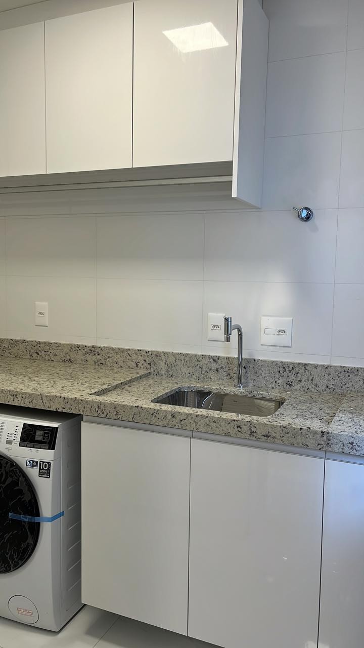 Apartamento Pronto em Itapema/SC bairro Morretes com 197,50m² de área privativa, não perca essa oportunidade