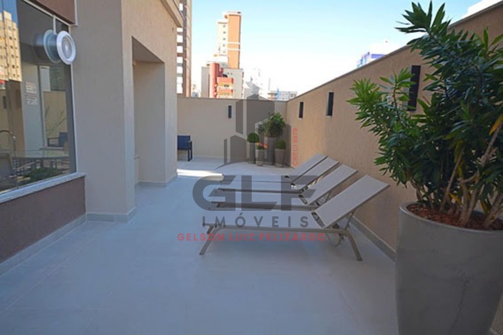 Apartamento de Alto Padrão na cidade de Itapema/SC, no bairro Meia Praia, com 3 Suítes e 2 Vagas de Garagem. Localização Privilegiada.