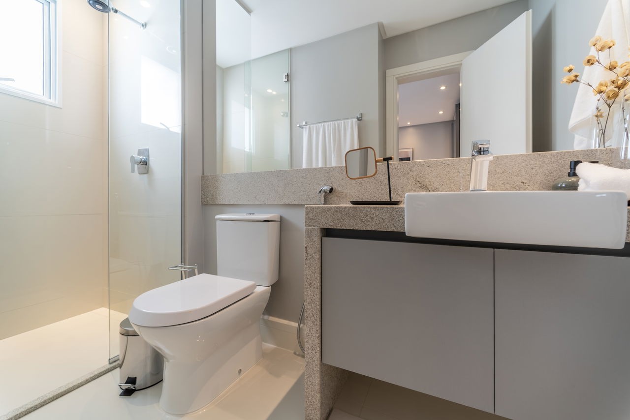 Apartamento de luxo pronto no Centro de Balneário Camboriú-SC: 4 quartos, 4 suítes, 5 banheiros, 4 vagas de garagem, 237m²