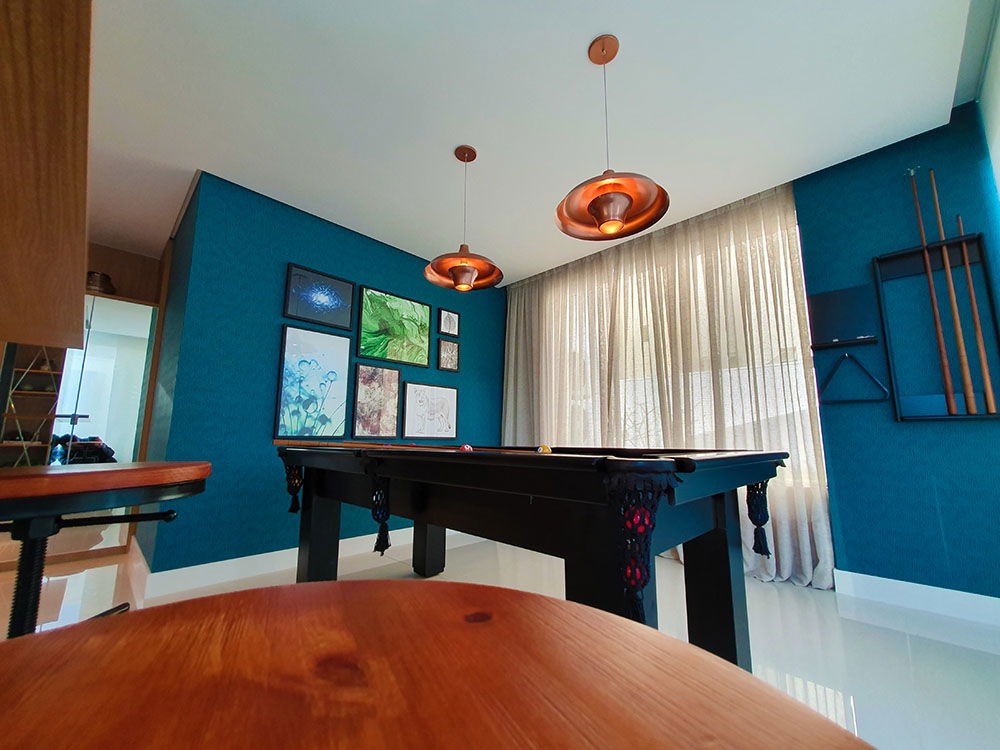 Apartamento de Luxo Pronto no Centro de Balneário Camboriú-SC: 3 suítes, 4 banheiros, 3 vagas de garagem, 145,82m² de área.
