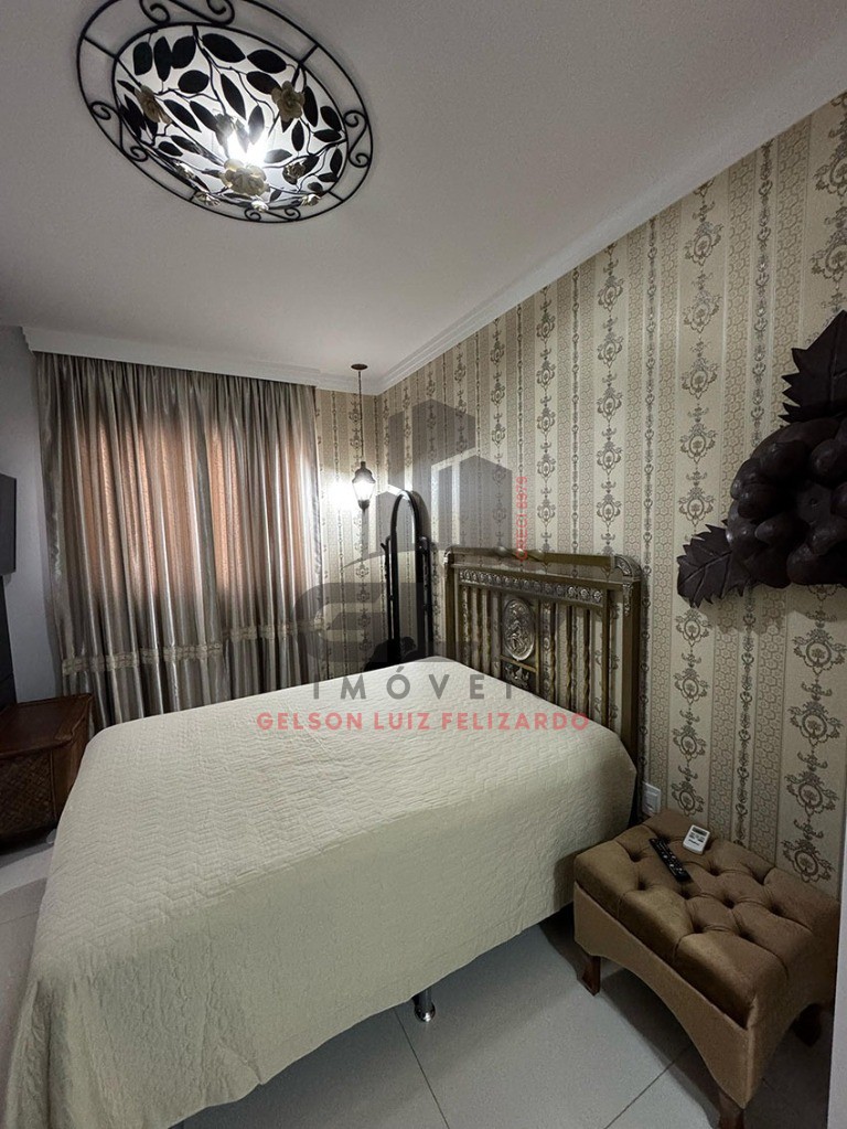 Apartamento de Alto Padrão na cidade de Itapema/SC, no bairro Meia Praia, com 3 Suítes e 2 Vagas de Garagem. Localização Privilegiada.