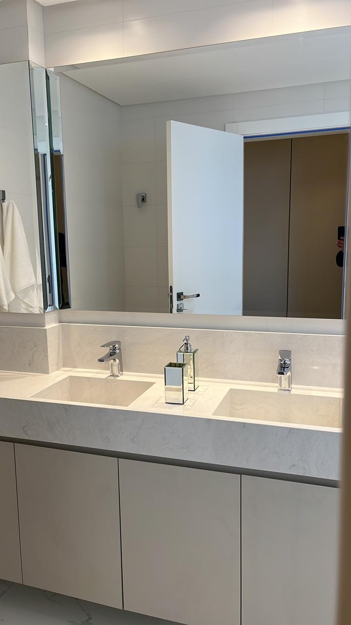 Apartamento Pronto em Itapema/SC bairro Morretes com 197,50m² de área privativa, não perca essa oportunidade