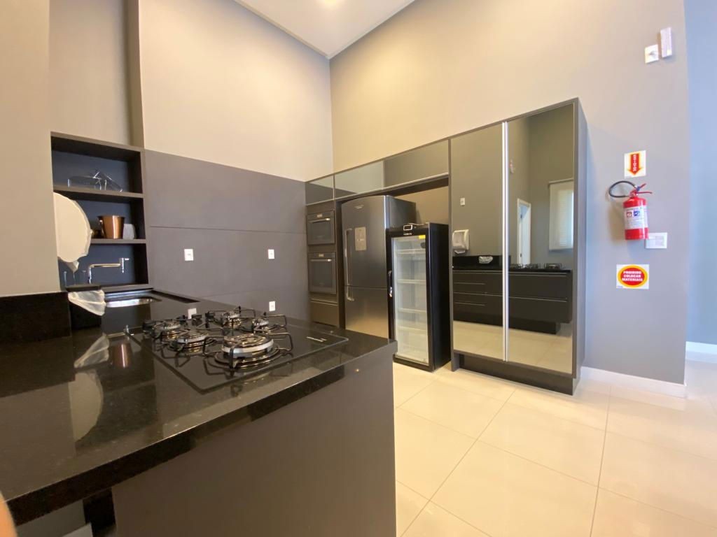 Apartamento Pronto em Itapema/SC bairro Meia Praia, com 142m² área privativa, não perca essa oportunidade