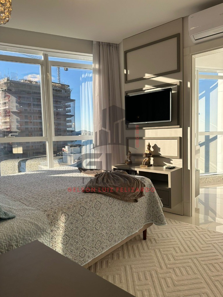 Apartamento de Luxo em Itapema/SC bairro Meia Praia, 4 suítes sendo 01 suíte máster com hidromassagem vista mar e 3 Vagas de garagem, Lazer Completo
