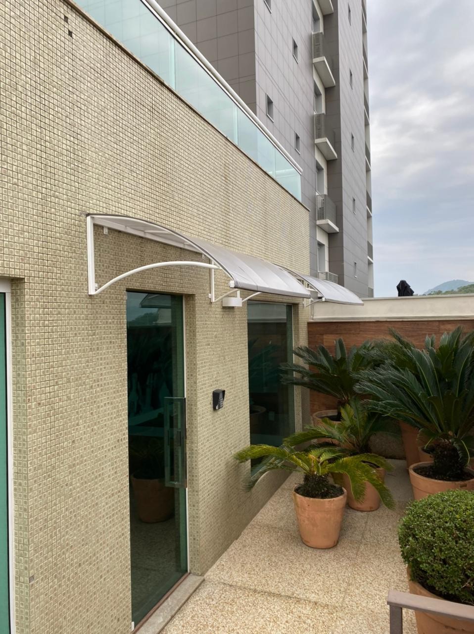 Apartamento Pronto para morar em Balneário Camboriú/SC com 160m² de área privativa sendo 3 suítes 3 vagas de garagem