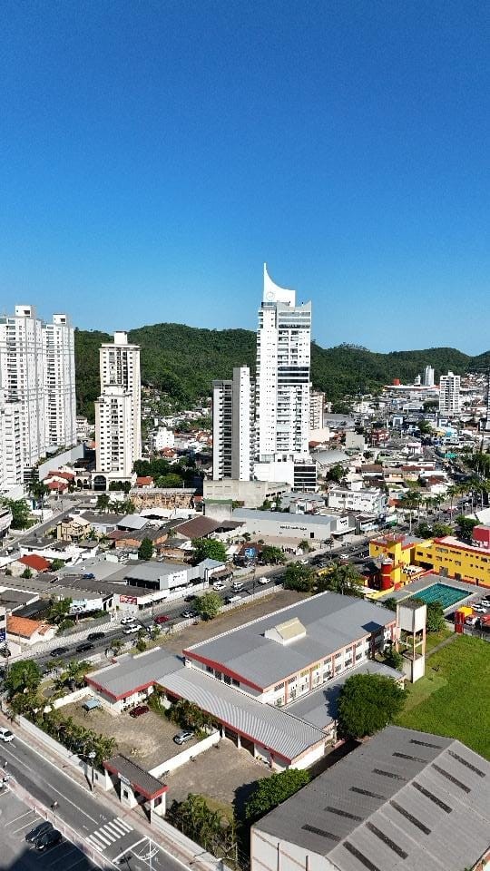 Apartamento Pronto em Itajaí/SC, com 123,28m² área privativa, não perca essa oportunidade