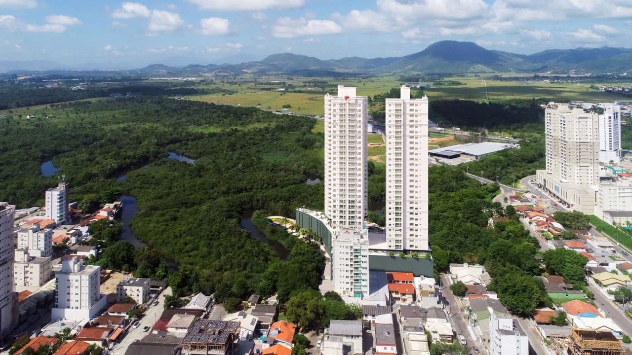 Apartamento em Construção à venda em Itapema-SC, Meia Praia: 3 quartos, 1 suíte, 1 banheiro, 100,88 m² de área.