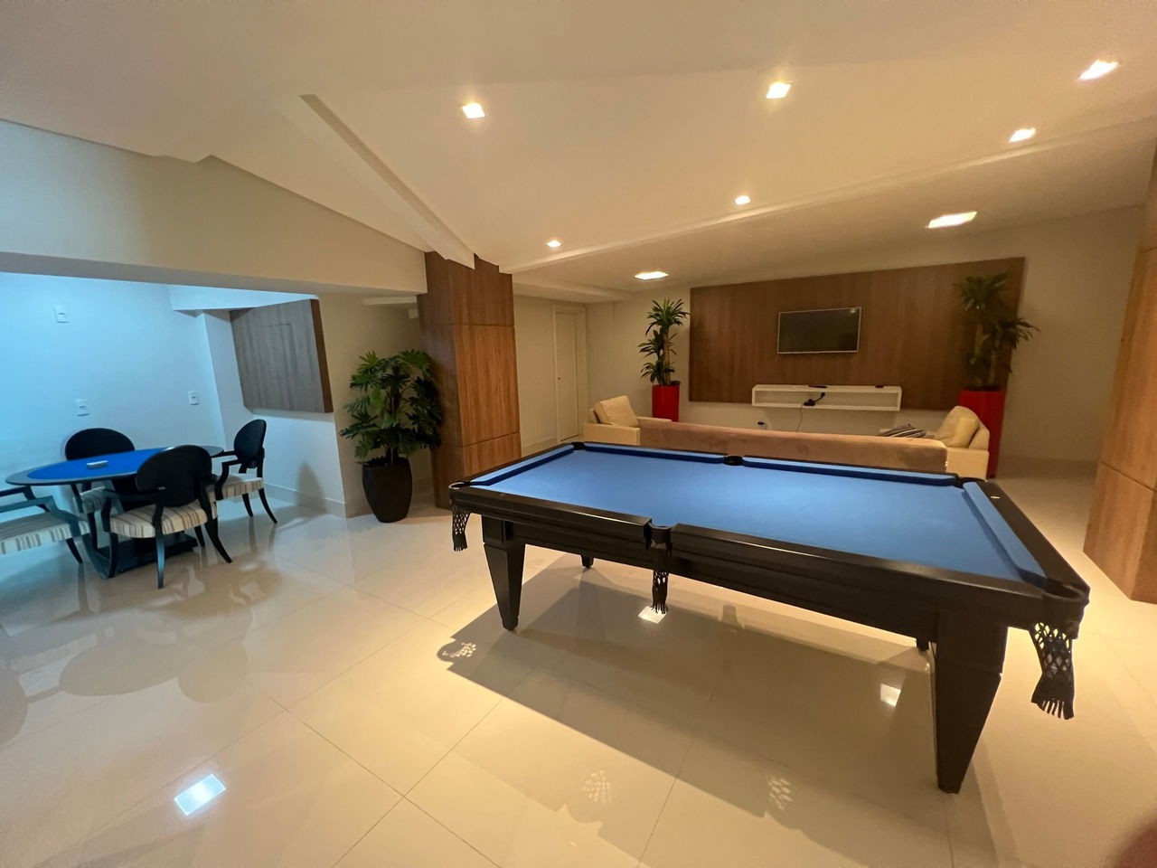 Apartamento Novo e Pronto para morar na cidade de Itapema/SC no bairro Morretes, com 2 Suítes e 1 Vaga de garagem, com Lazer Completo. Bem localizado.