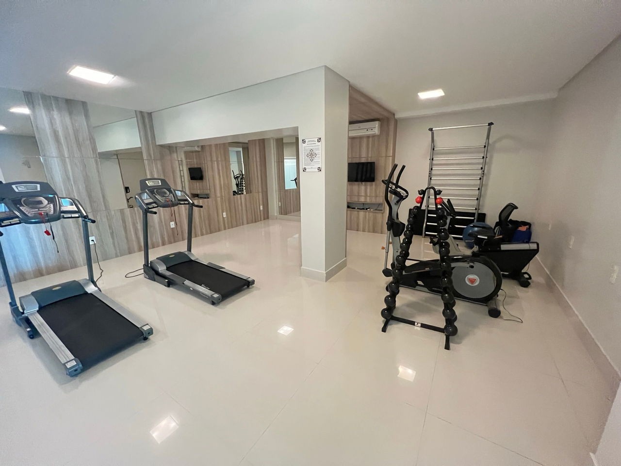 Apartamento Novo e Pronto para morar na cidade de Itapema/SC no bairro Morretes, com 2 Suítes e 1 Vaga de garagem, com Lazer Completo. Bem localizado.