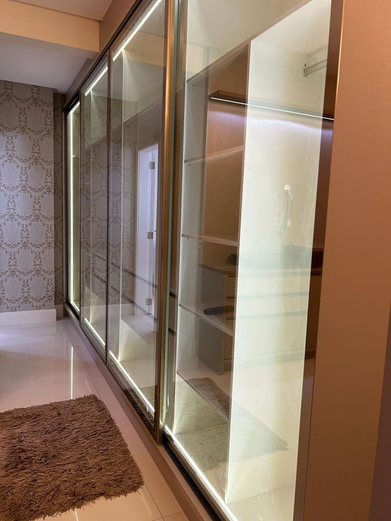 Apartamento Pronto em Itapema/SC com 268,27m² área privativa sendo, 4 suítes, 2 vagas de garagem, área de lazer completa