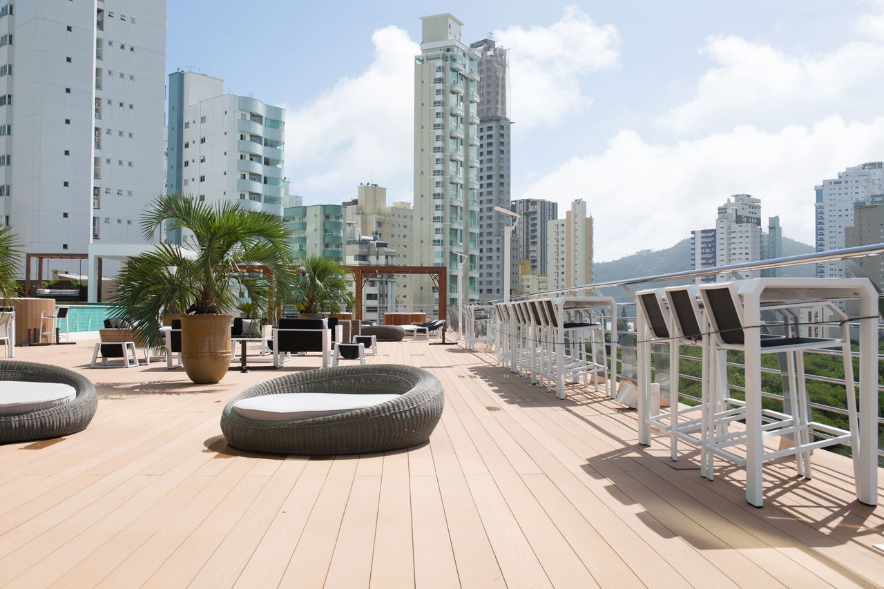 Imperdível! Apartamento de Luxo Pronto na Barra Sul, Balneário Camboriú-SC: 4 suítes, 3 vagas, 220,79m². Agende sua visita!