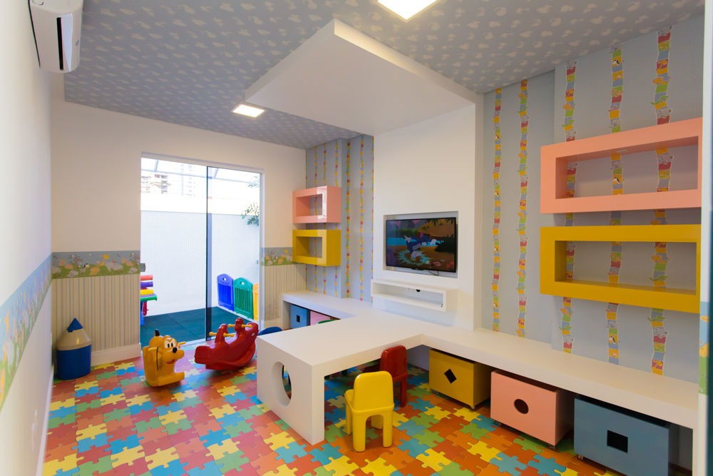 Apartamento de luxo Pronto na cidade de Balneário Camboriú/SC, no bairro Centro, com 4 Suítes e 3 Vagas de Garagem. Localização Privilegiada.