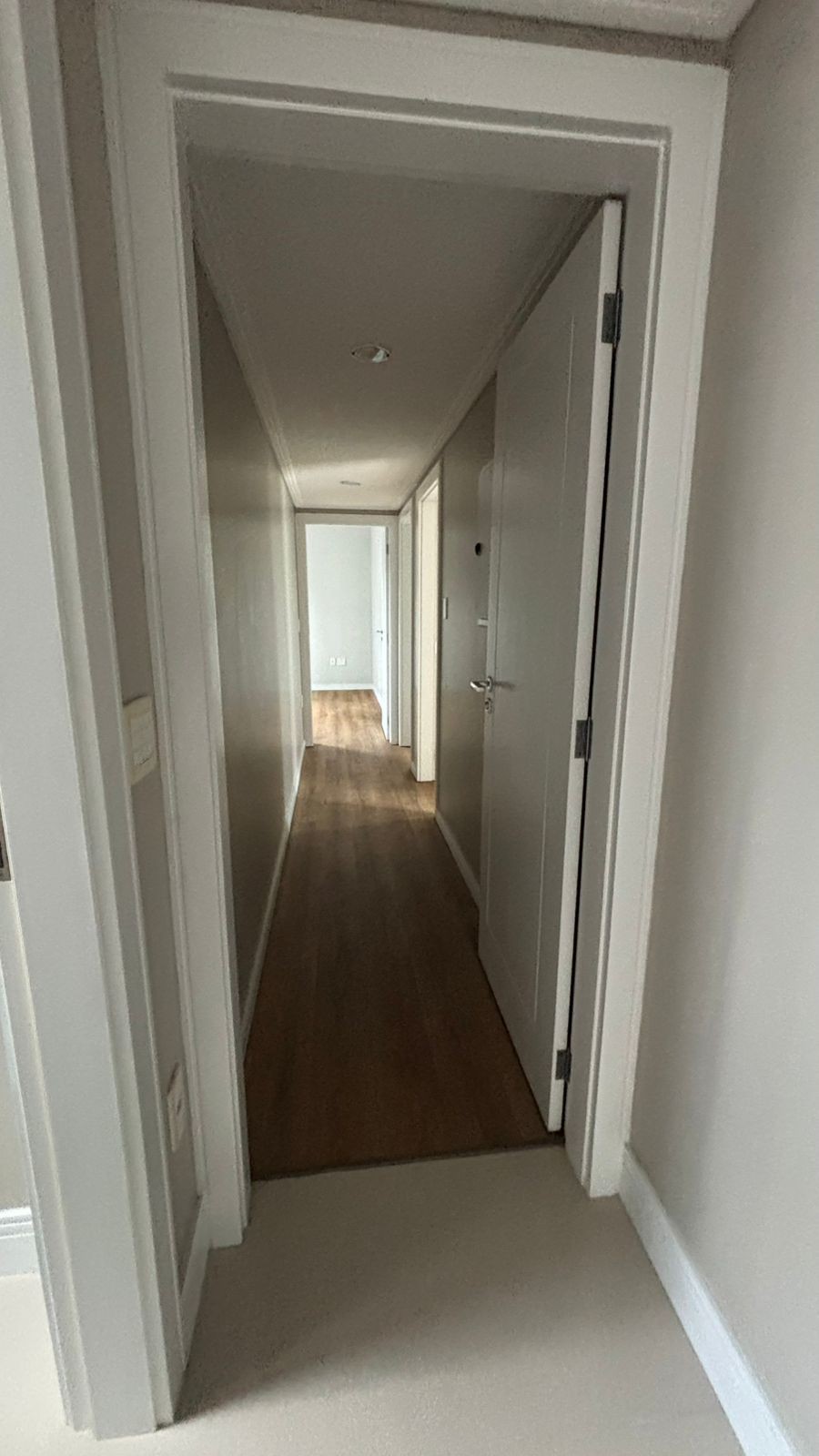 Apartamento Pronto para morar em Balneário Camboriú/SC com 160m² de área privativa sendo 3 suítes 3 vagas de garagem