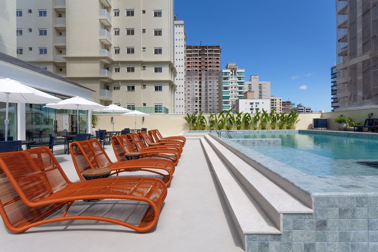 Apartamento pronto na cidade de itapema/sc no bairro andorin