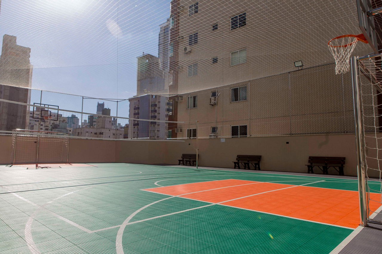 Apartamento de Luxo pronto no Centro de Balneário Camboriú-SC: 03 Quartos, 3 Suítes, 4 Banheiros, 3 Vagas, 135,60m².