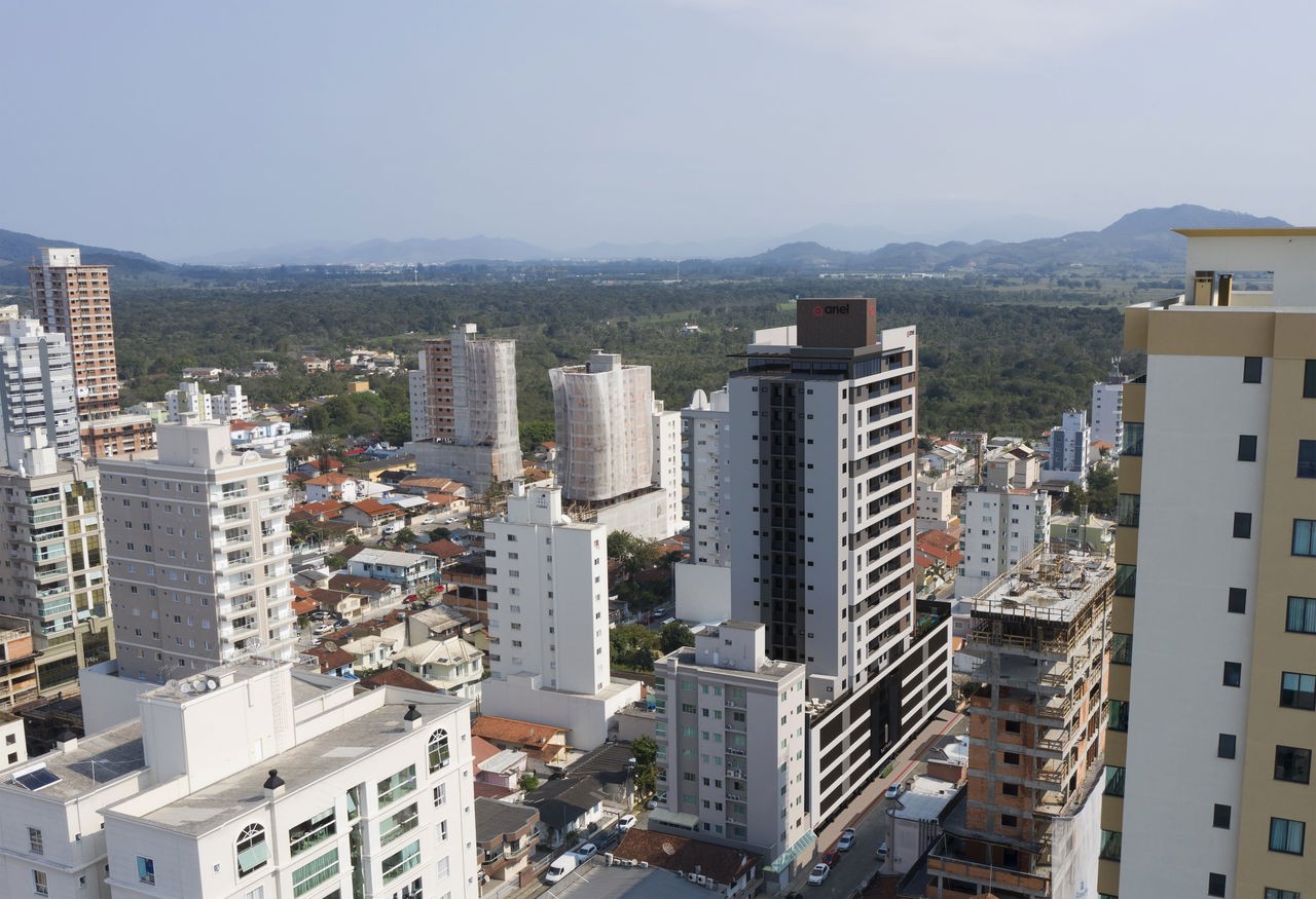 Apartamento Novo e Pronto Para Morar em Itapema/SC na Meia Praia, com 117m², 3 Suítes e 3 Vagas de Garagem, com Lazer Completo. Localização Privilegi