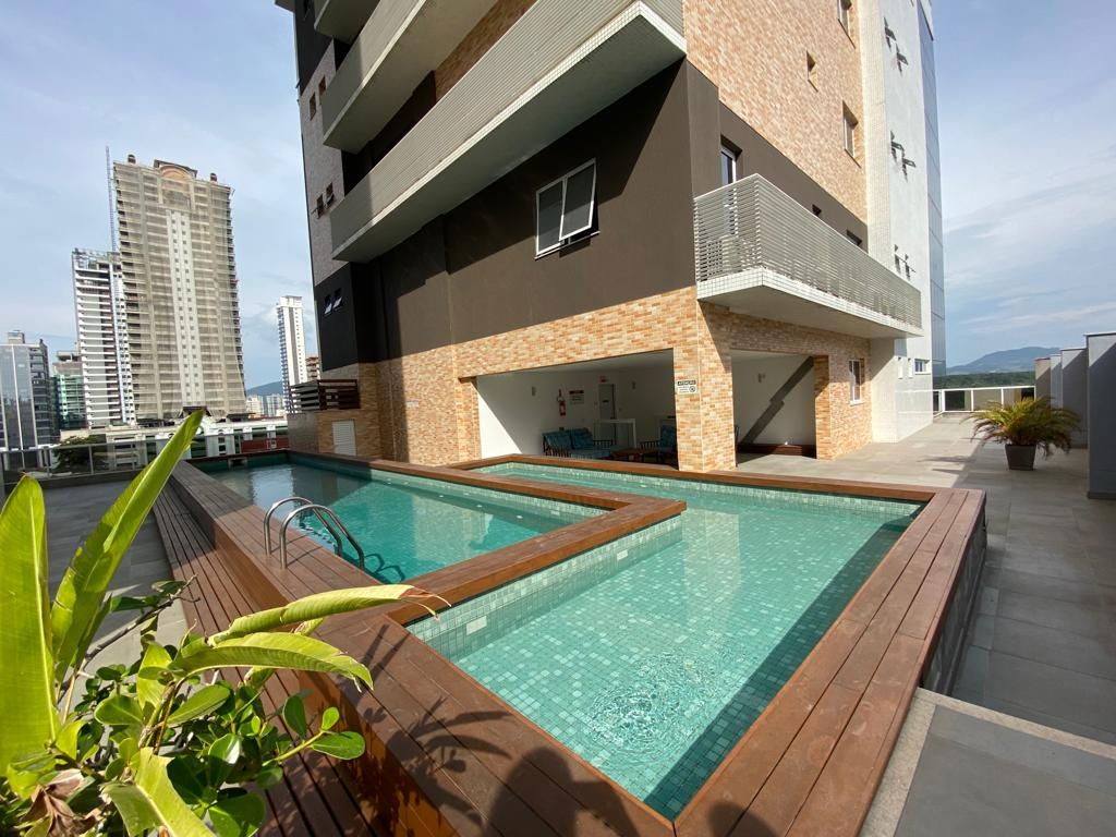 Apartamento Pronto em Itapema/SC bairro Meia Praia, com 142m² área privativa, não perca essa oportunidade