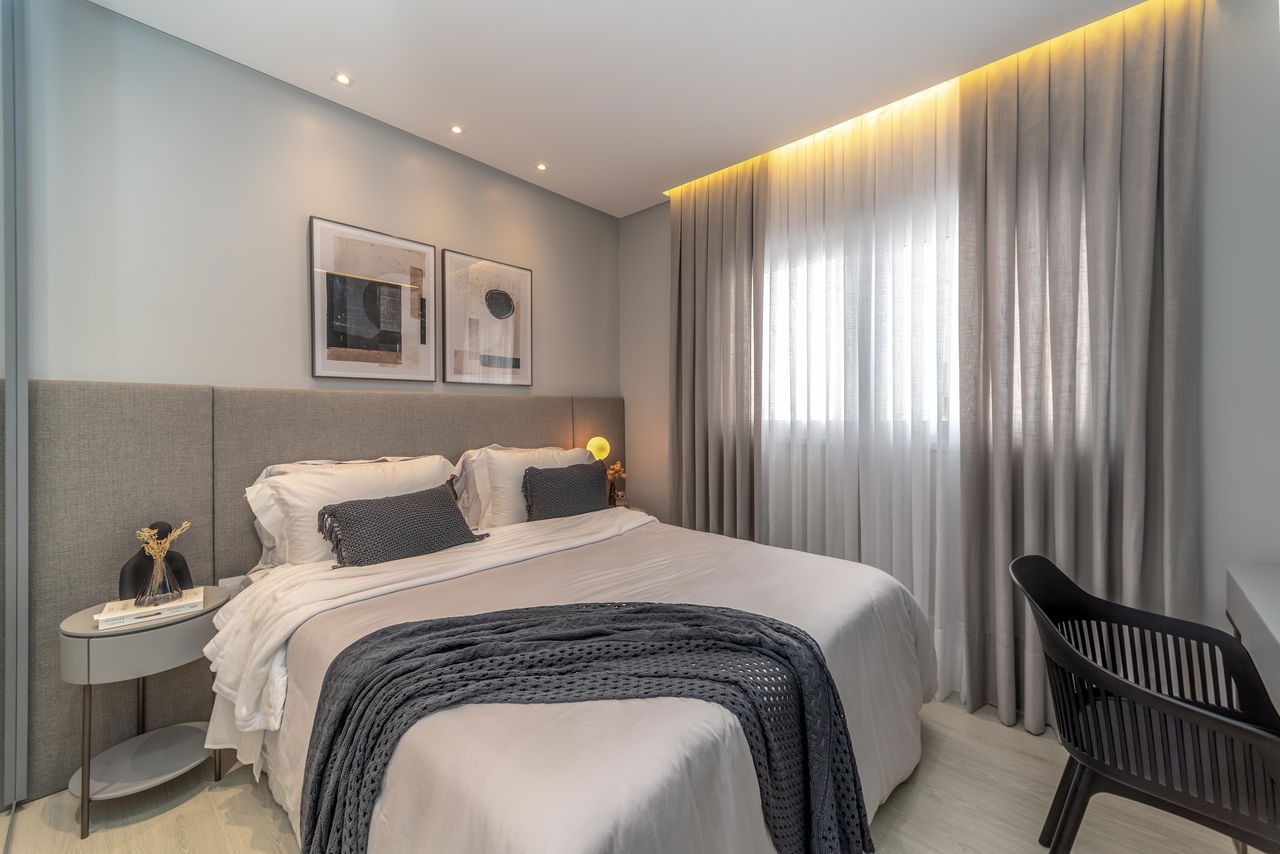 Apartamento de luxo pronto no Centro de Balneário Camboriú-SC: 4 quartos, 4 suítes, 5 banheiros, 4 vagas de garagem, 237m²
