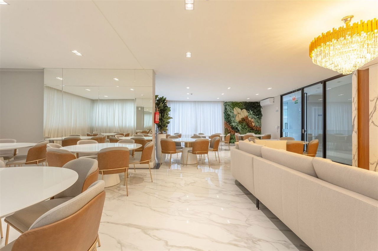 Apartamento Novo e Pronto para Morar em Itapema/SC no bairro Andorinha, a 480m do mar, com 137m², 3 Suítes e 3 Vagas de garagem, com Lazer Completo.