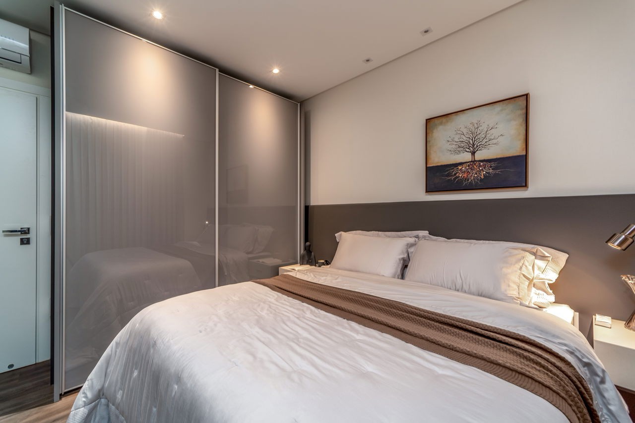 Apartamento de Luxo pronto à Venda no Centro de Balneário Camboriú-SC: 4 Quartos, 4 Suítes, 5 Banheiros, 4 Vagas de Garagem, 237m² de Área