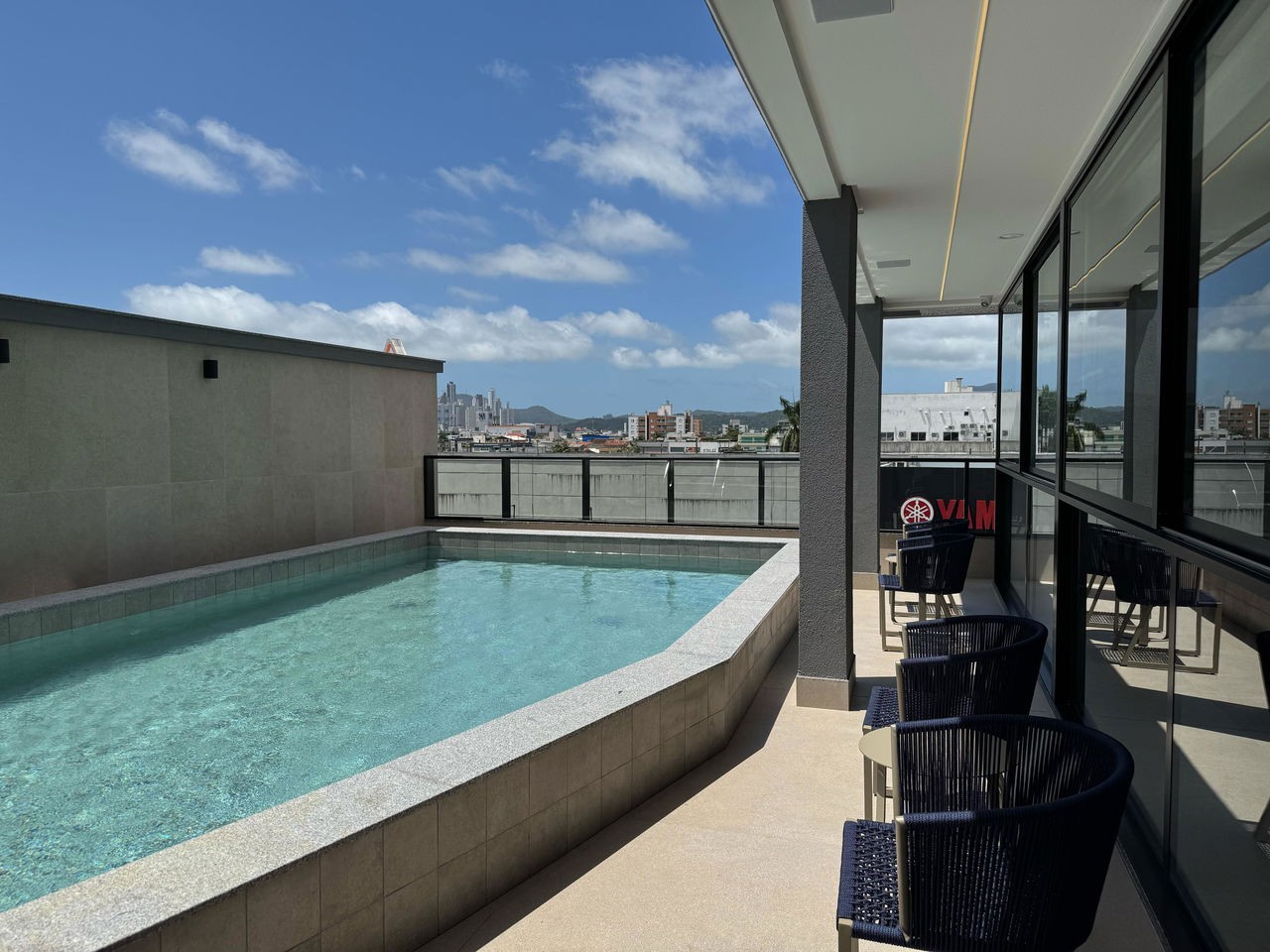 Apartamento pronto para morar em camboriú/sc com 70m² área p