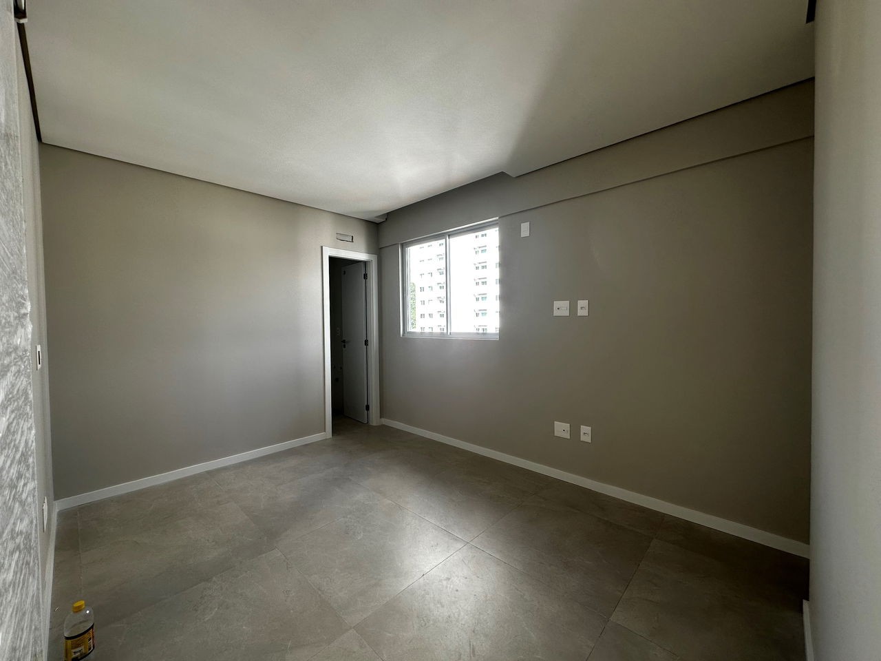 Apartamento em Construção em Balneário Camboriú/SC com 93,17m² área privativa sendo 2 suítes,